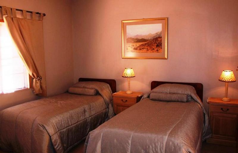 Goibib Mountain Lodge Grünau Dış mekan fotoğraf